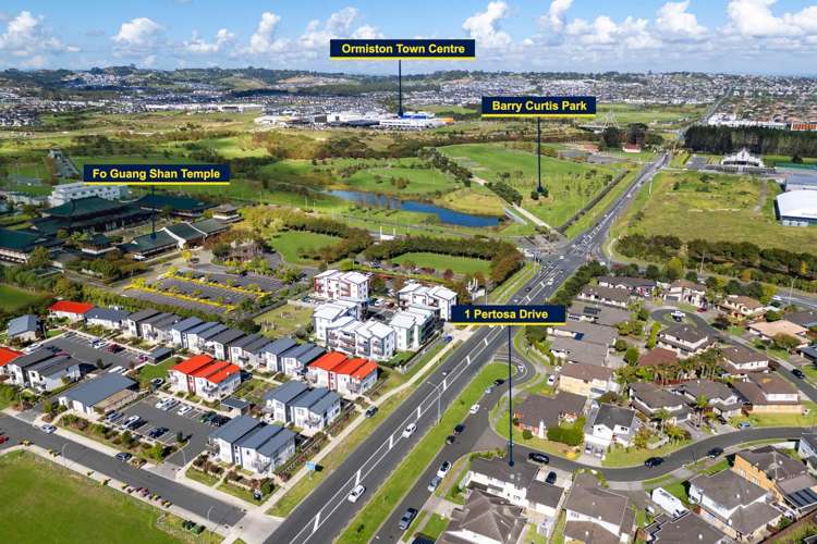 1 Pertosa Drive Flat Bush_33