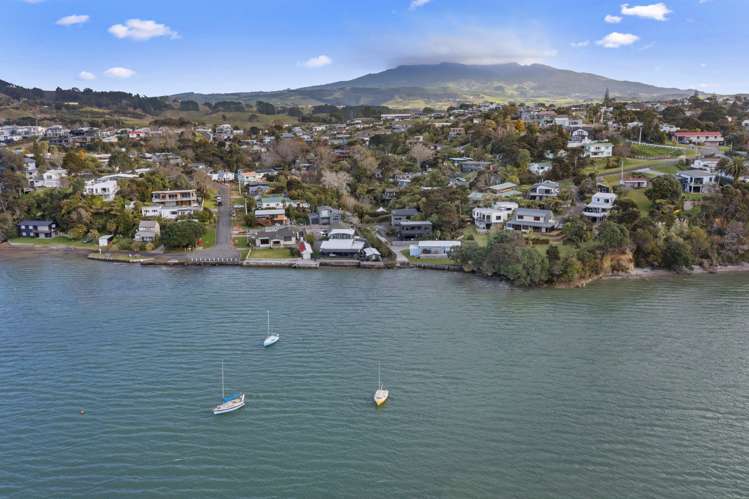 44 Lorenzen Bay Road Raglan_19