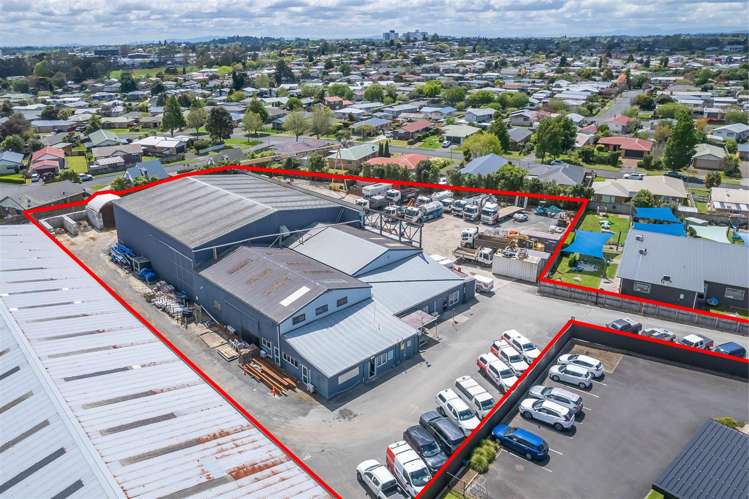 140 Collins Road Melville_36