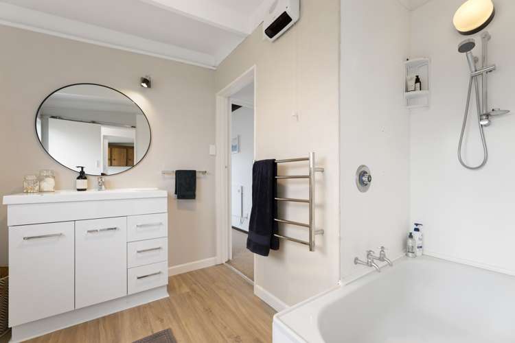 15 Carlyle Road Mosgiel_9