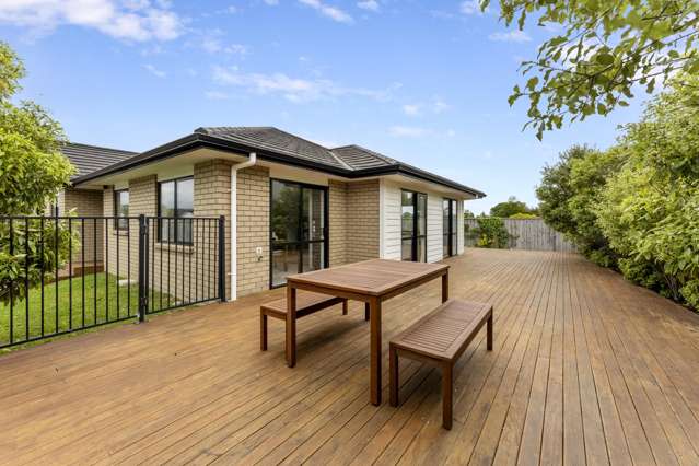 Kick back, relax and enjoy a low maintenance home