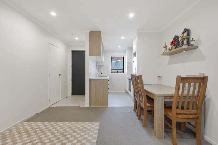 9B Hollinbrigg Place Manurewa_9