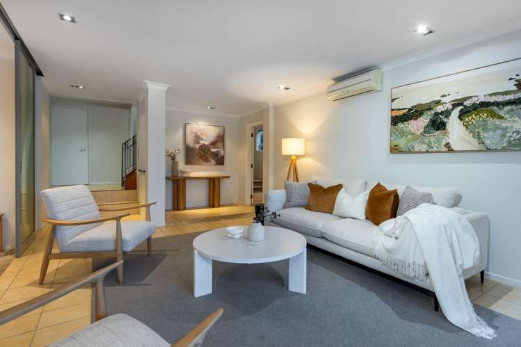 147 Churchill Road Rothesay Bay_24