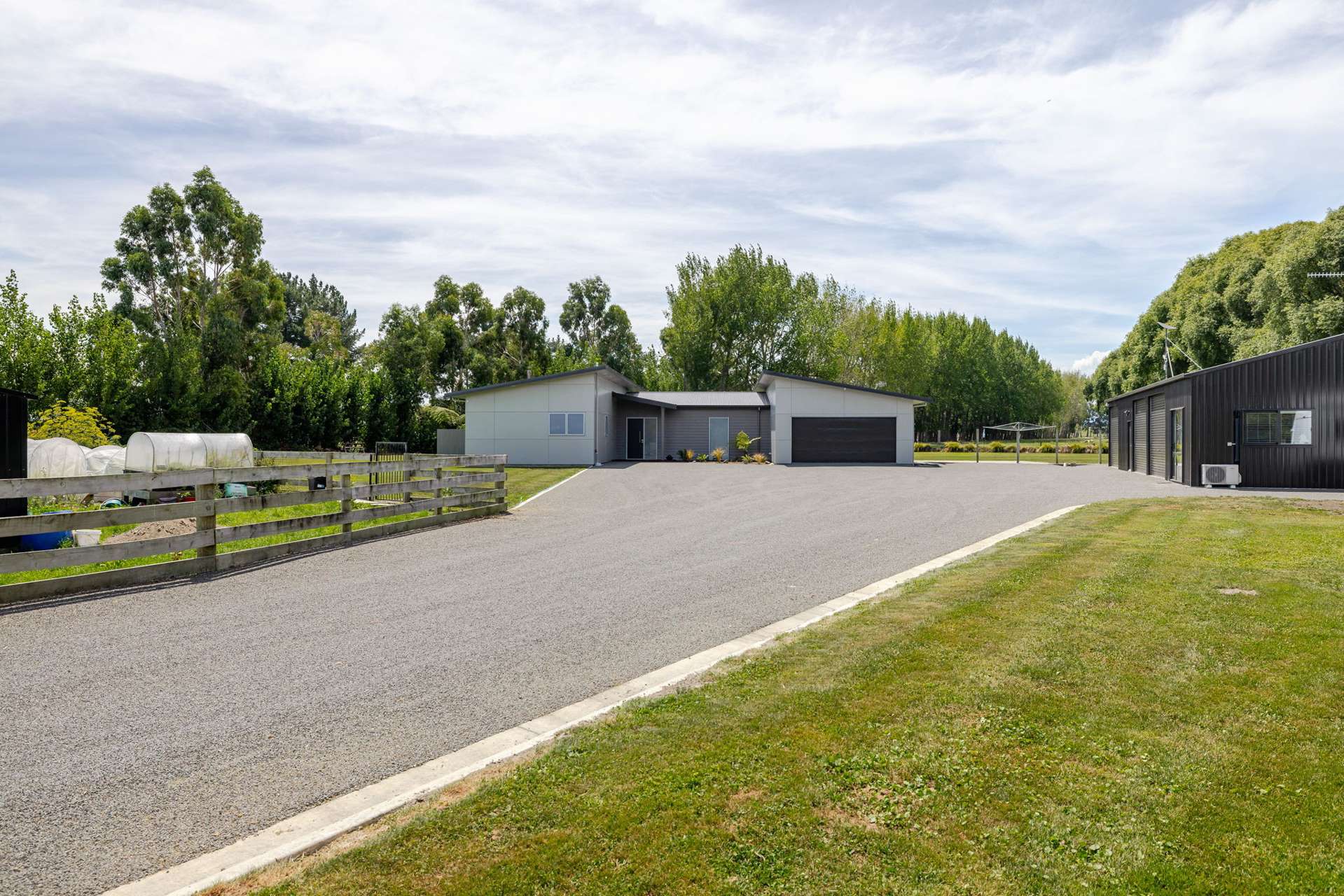 299 Reid Line East Colyton_0