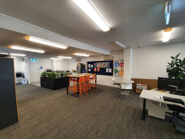 Tenancy 5/552 Cameron Road Tauranga Central_4