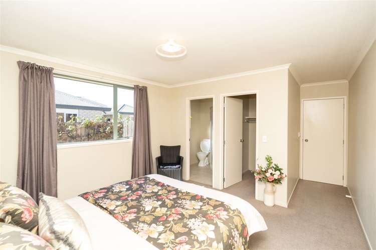 11 Mckenzie Place Rototuna North_14