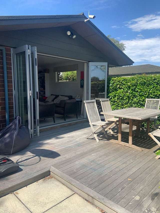 52 Hawthorne Street Strowan_1