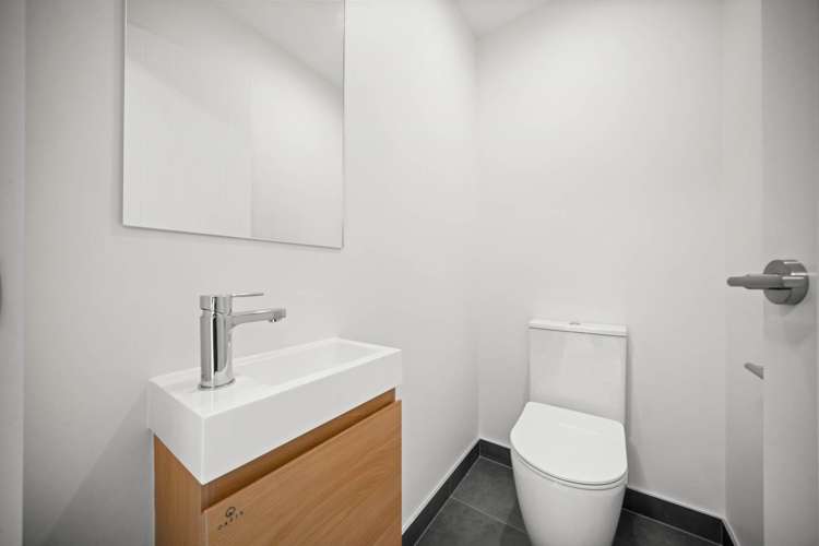 5/11 Seaview Road Glenfield_17