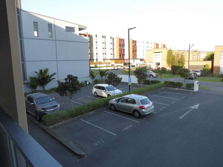 110/4 Bluegrey Avenue Stonefields_13