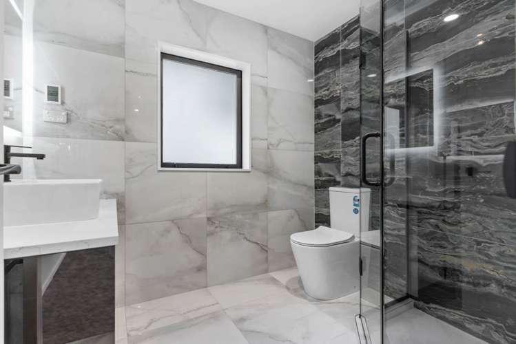 13 Uru Drive Flat Bush_18