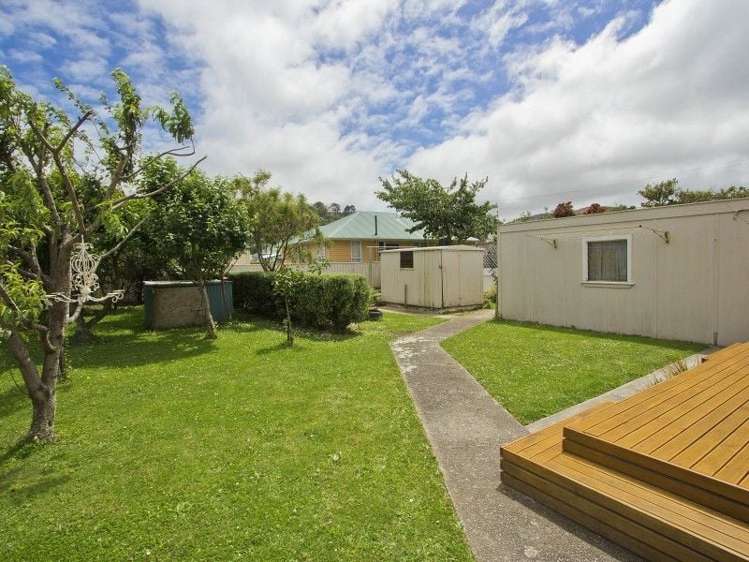 13 Pearce Crescent Taita_12