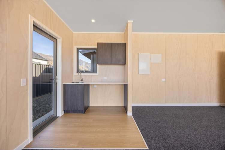 9 Packer Road Wanaka_17