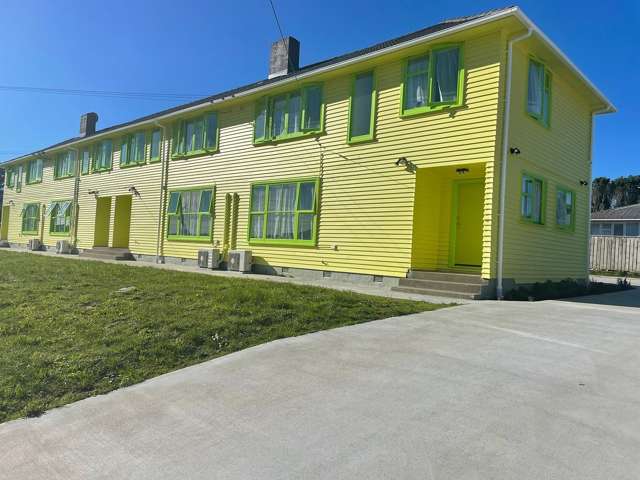 Charming 3BR Townhouse in Ranui, Porirua