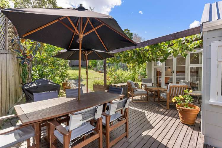 35 Seaton Road Murrays Bay_1