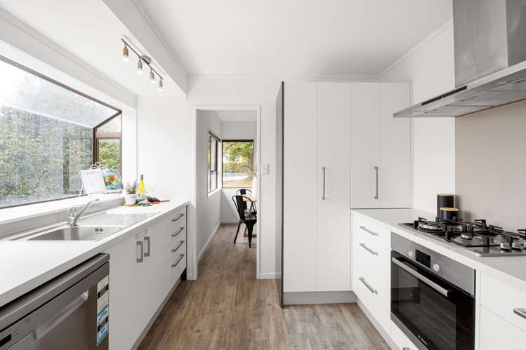 32 Cromwell Drive Fitzroy_7