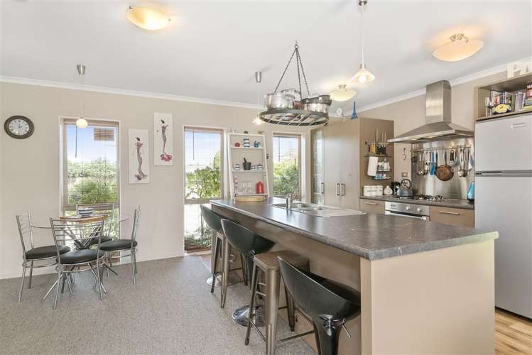 13 John Leith Place Leithfield_11