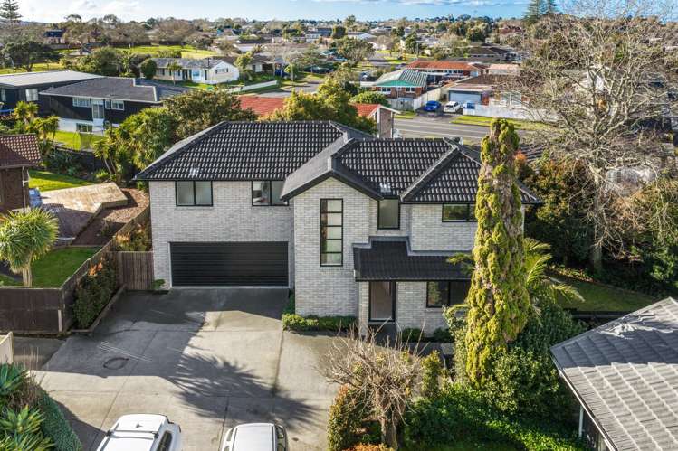 12A Rene Place Sunnyhills_17