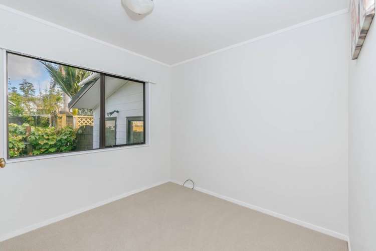 2/5 Potter Avenue Northcote_15