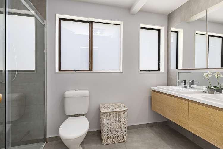 169 Buckley Road Southgate_24