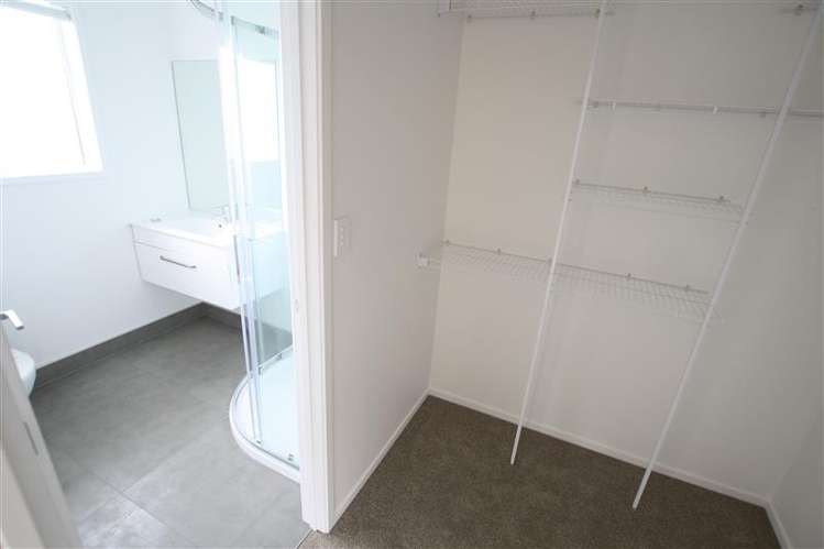 265 Alec Craig Way Gulf Harbour_11