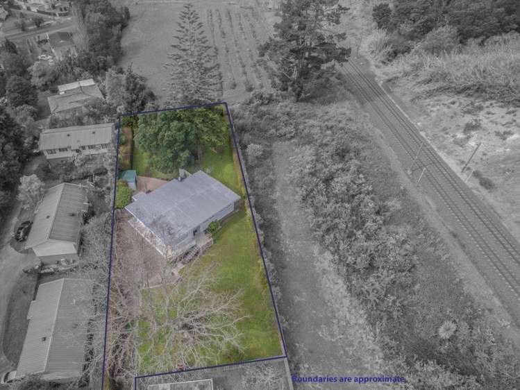 8a Malam Street Glen Eden_19