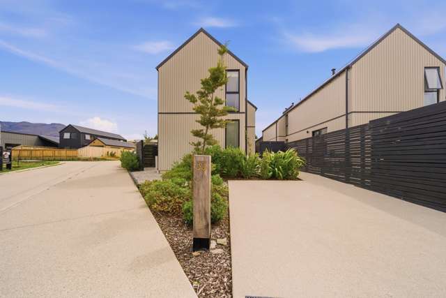 33 Casterway Crescent Jack's Point_2