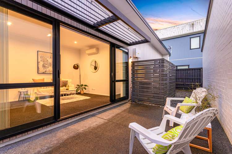 2 Sacred Kingfisher Road Hobsonville_10