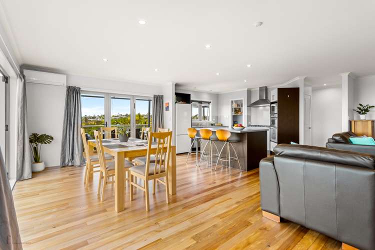 25 Kauri Road Stanmore Bay_9