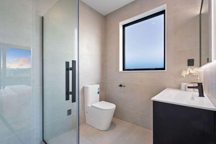 3 Pekanga Road Orewa_17