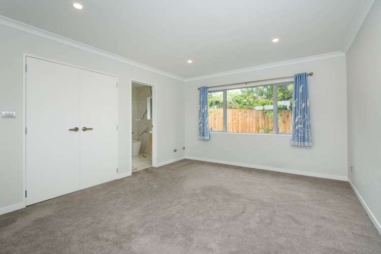 81 Lake Road Northcote_7