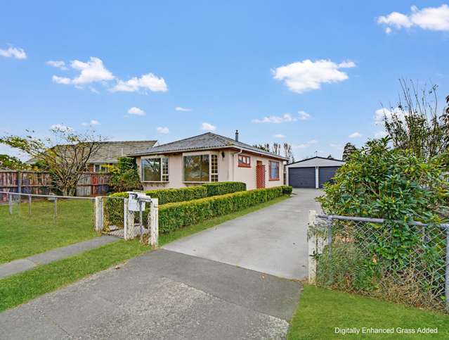Freehold, Standalone & Full of Potential!