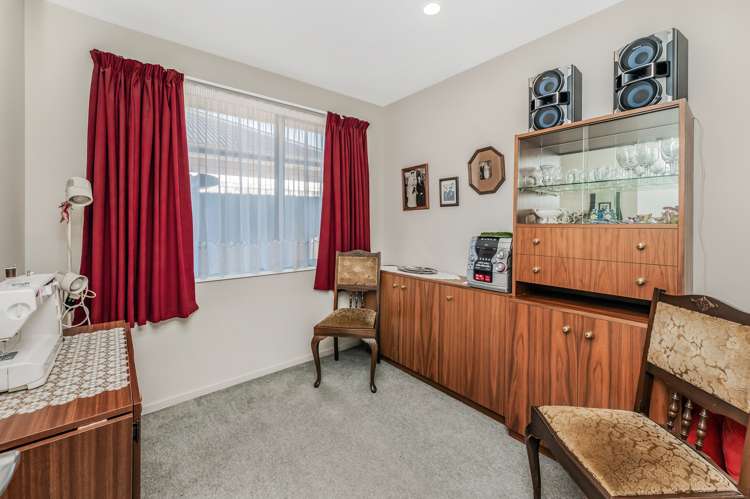 1/191 Gayhurst Road Dallington_10