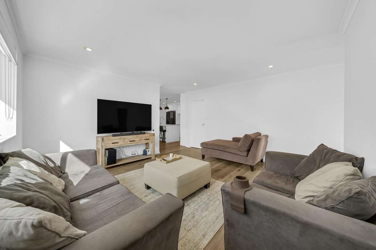 7 Bathurst Crescent_1