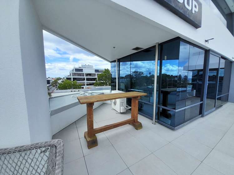 L3/Suite 1/95 Hurstmere Road Takapuna_9