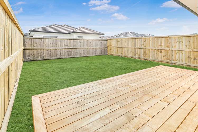 2/3 Tiro Place Rototuna North_14