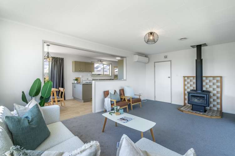 85 Edinburgh Crescent Waikiwi_5