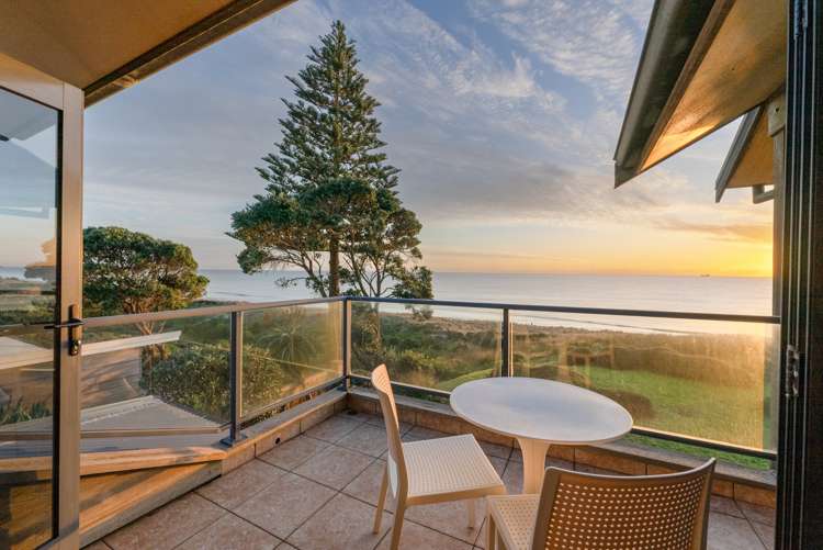 339 Oceanbeach Road Mount Maunganui_16