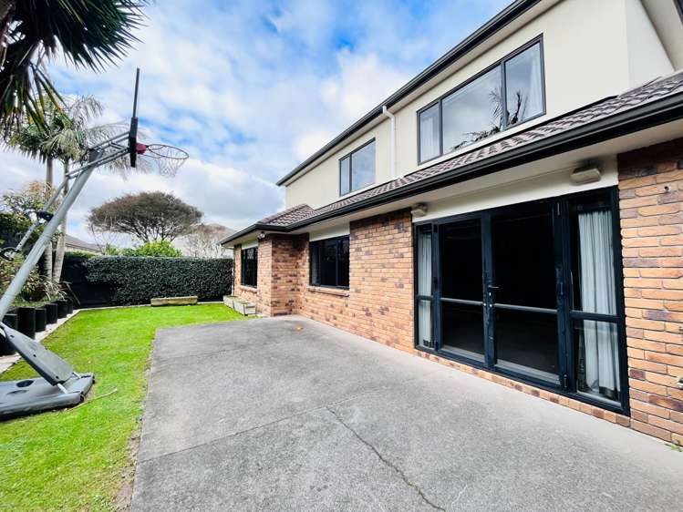 5 Finbar Close Flat Bush_1