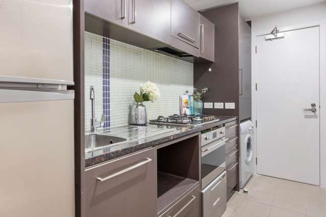 102/4 Wagener Place Mt Albert_4