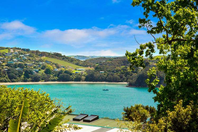 20 Queens Drive Oneroa_6