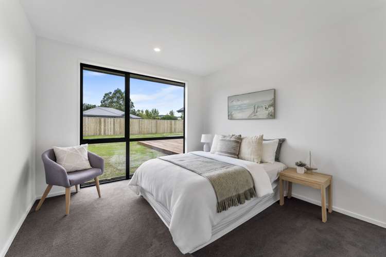 9 Plover Avenue Amberley_16