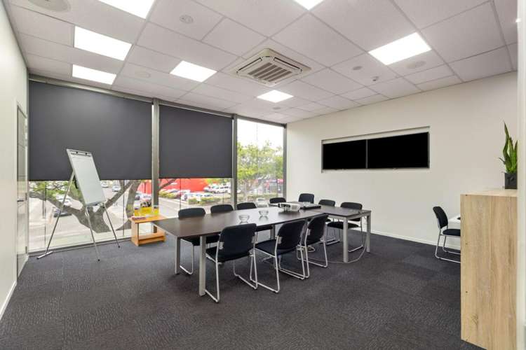 12-22 Cook Street City Centre_14