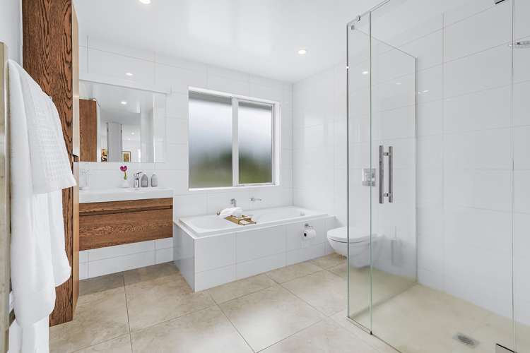 30 Ihimaera Terrace Leamington_17