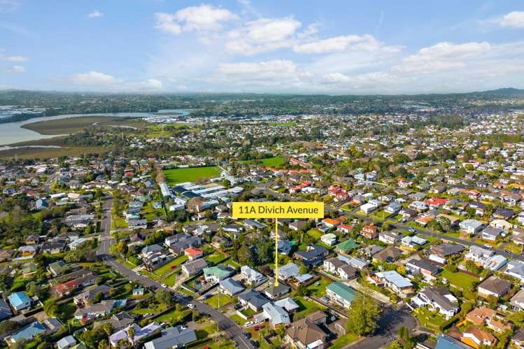 11a Divich Avenue Te Atatu South_22