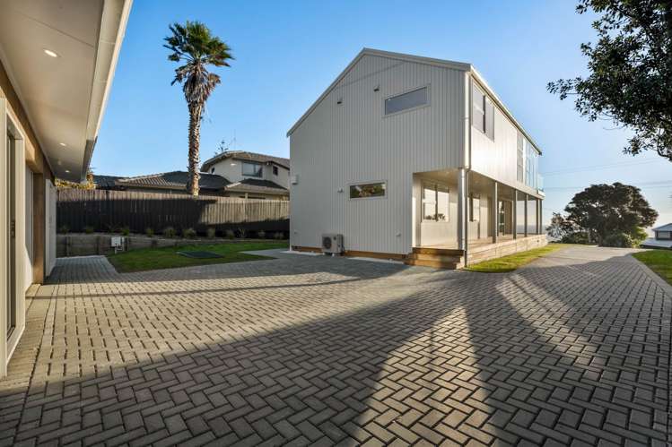 4 Ngatira Road Muriwai_27