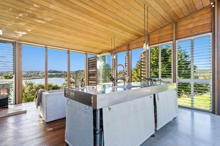 212 Bishop Lane Tawharanui Peninsula_7