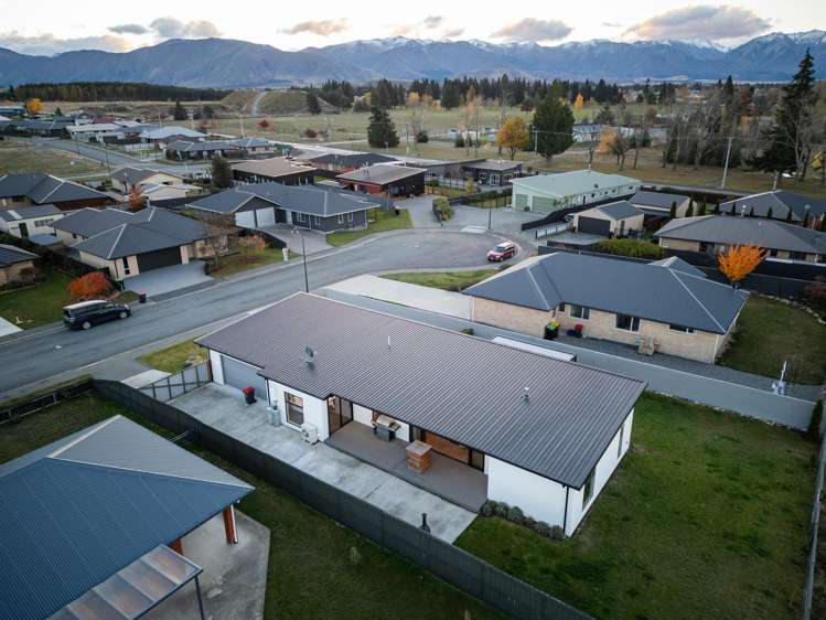 21 Greenfield Place Twizel_25