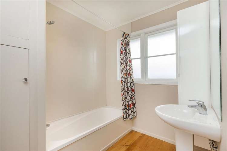 1/19 Bunnythorpe Road Papakura_8