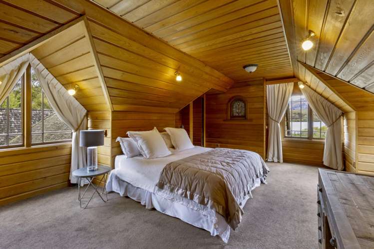 11 Arrowtown-Lake Hayes Road Lake Hayes_28