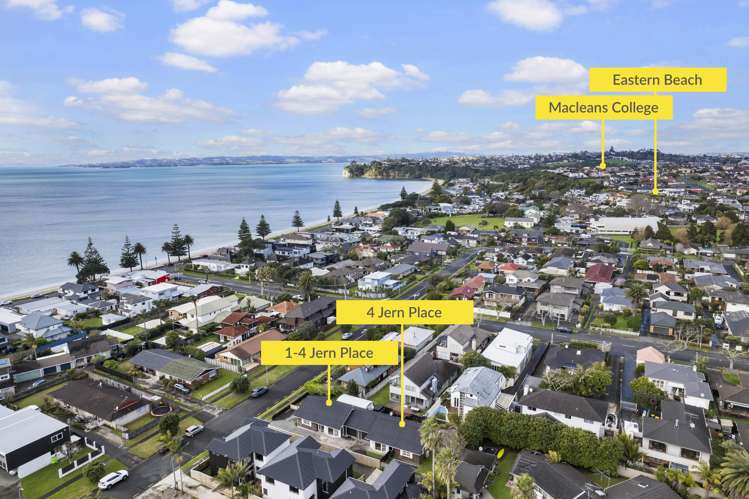 2/4 Jern Place Eastern Beach_12